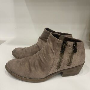 Women's Blowfish Taupe Zip Up Ankle Boots